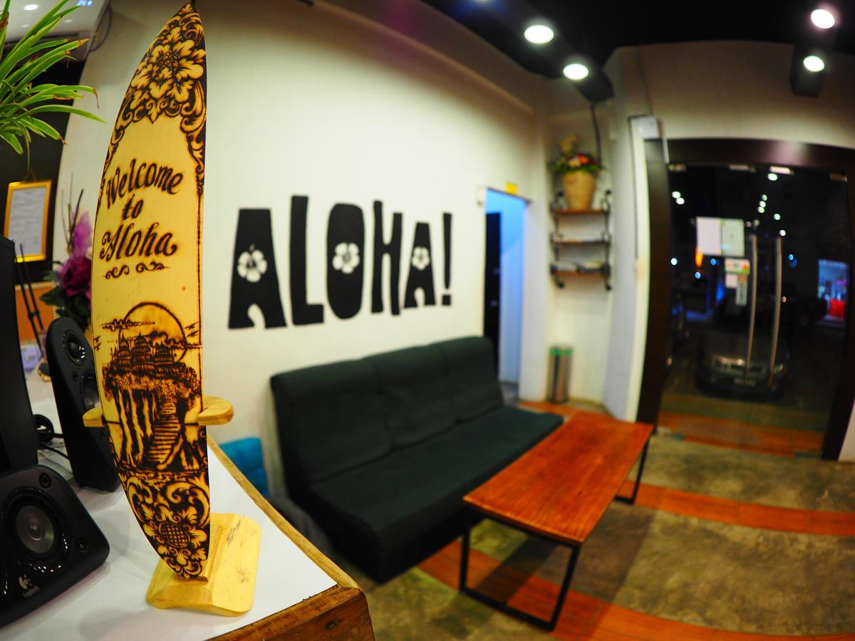 Aloha Capsule Hostel センポルナ エクステリア 写真